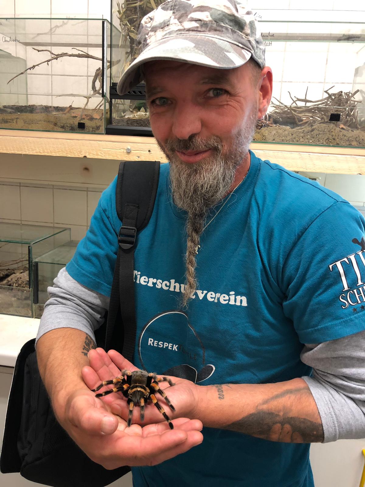 Reptilien, Vögel und Spinnen am Gnadenhof